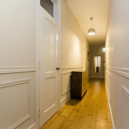 Daire Of The Marques Lisboa